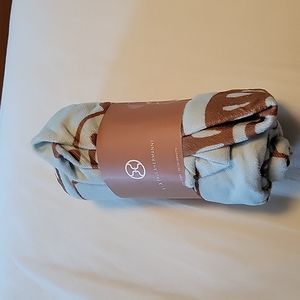 Vix Paulahermanny towel